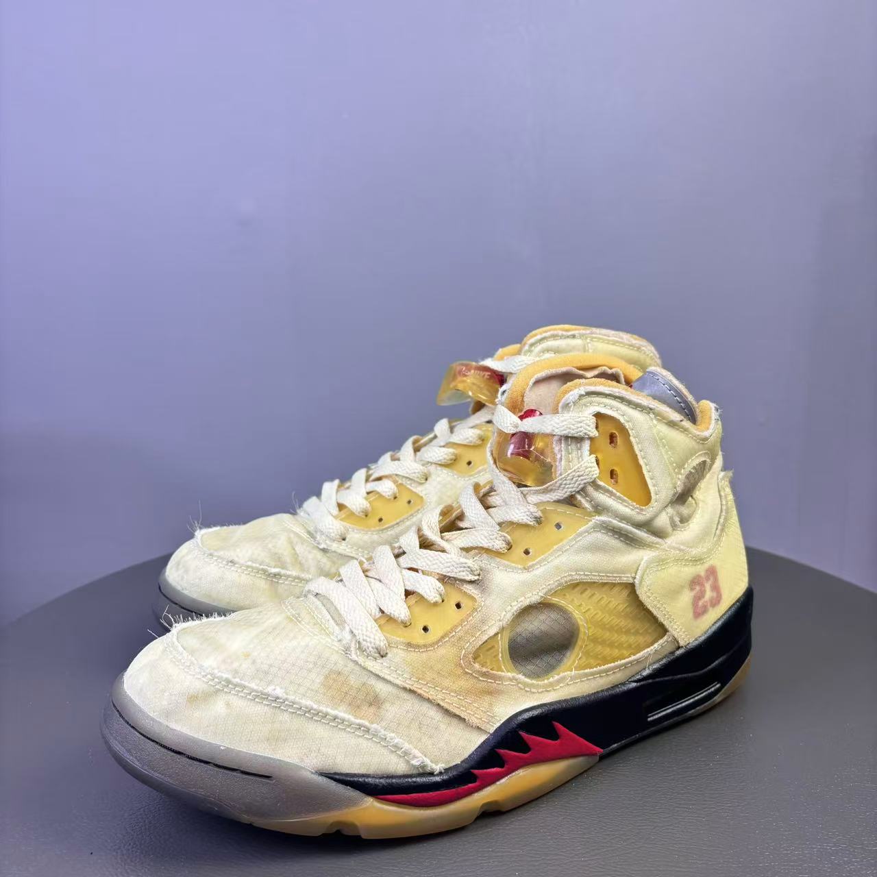 90新 maje 42码 OW联名AJ5 白蝉翼球鞋 非原盒