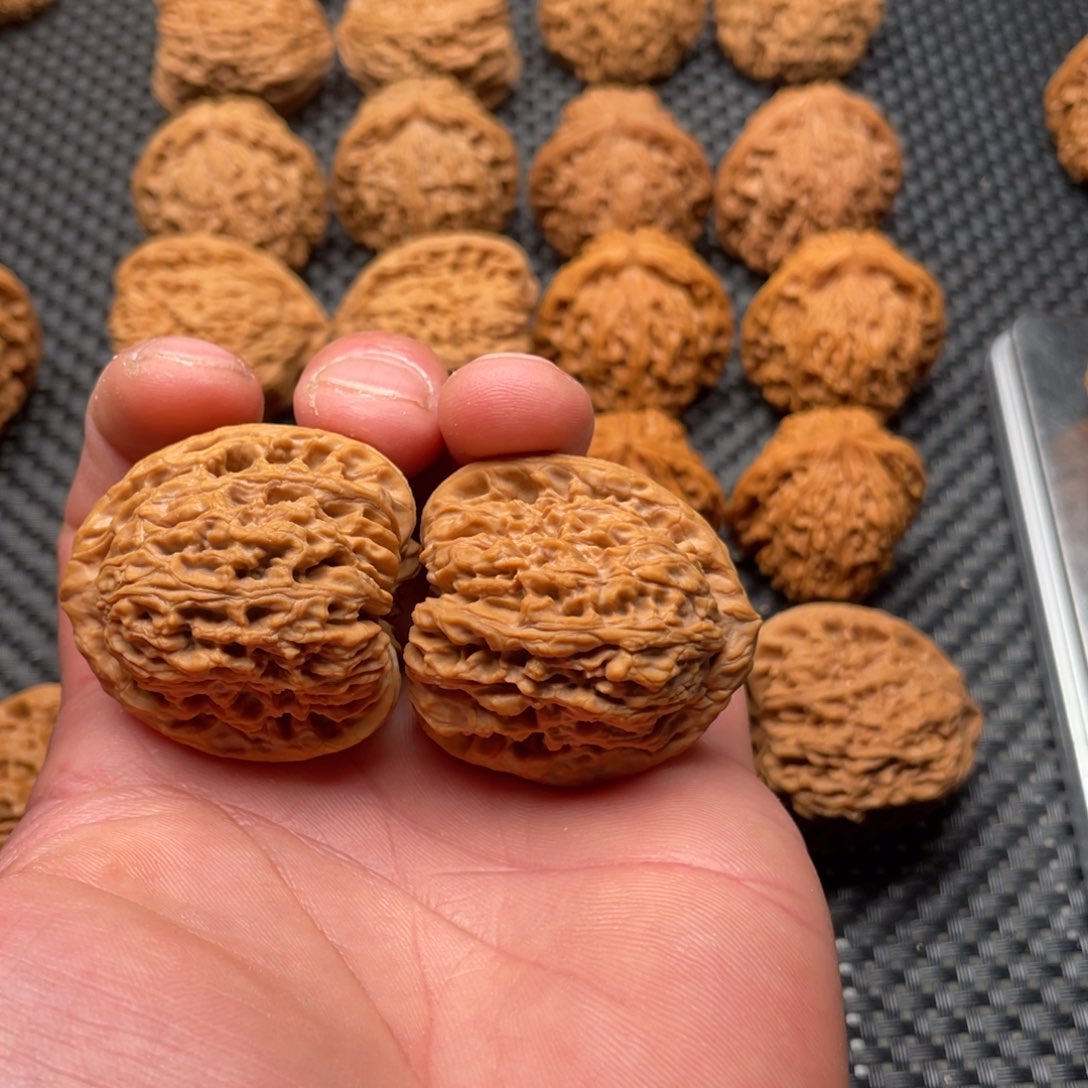 吊坠文玩核桃谁*全程视频打包发货