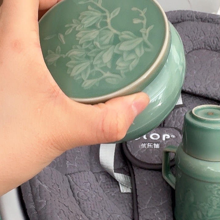 碗哈哈哈哈哈哈哈哈哈哈