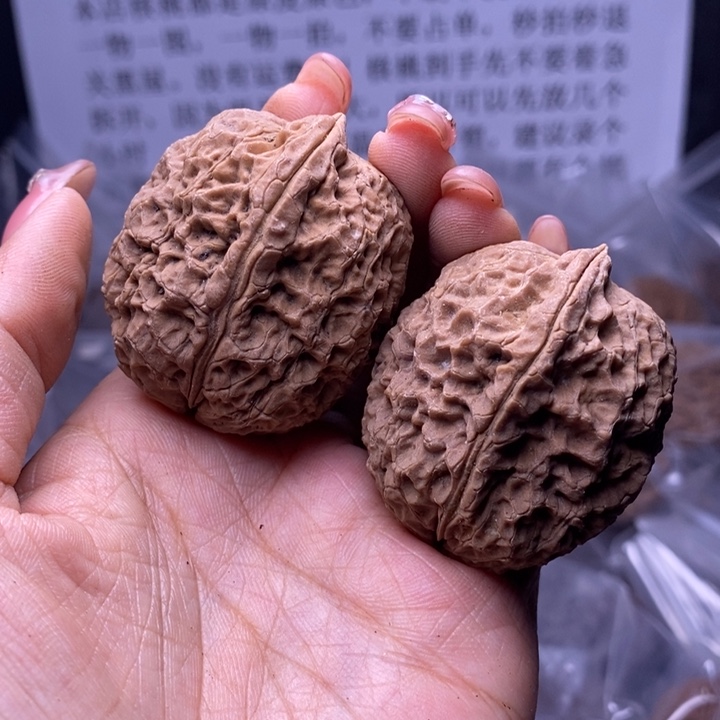 核桃云南野生铁核桃102号39mm