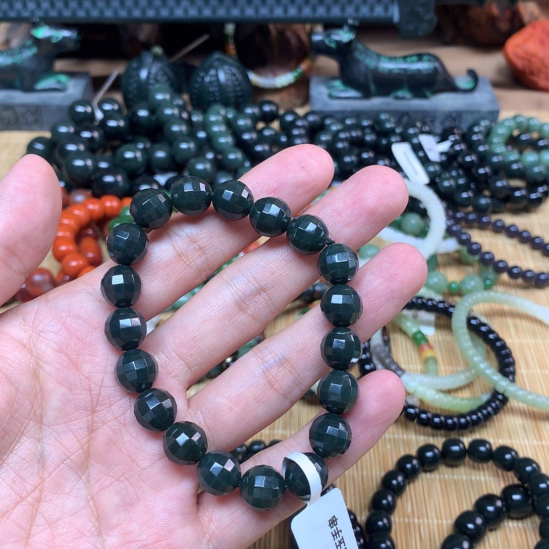 教***主未镶嵌手链和田玉