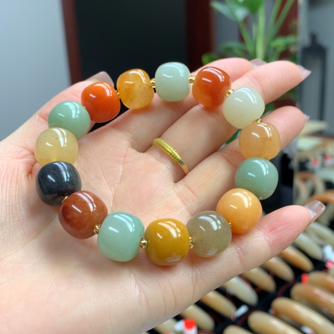 石英质玉串未镶嵌