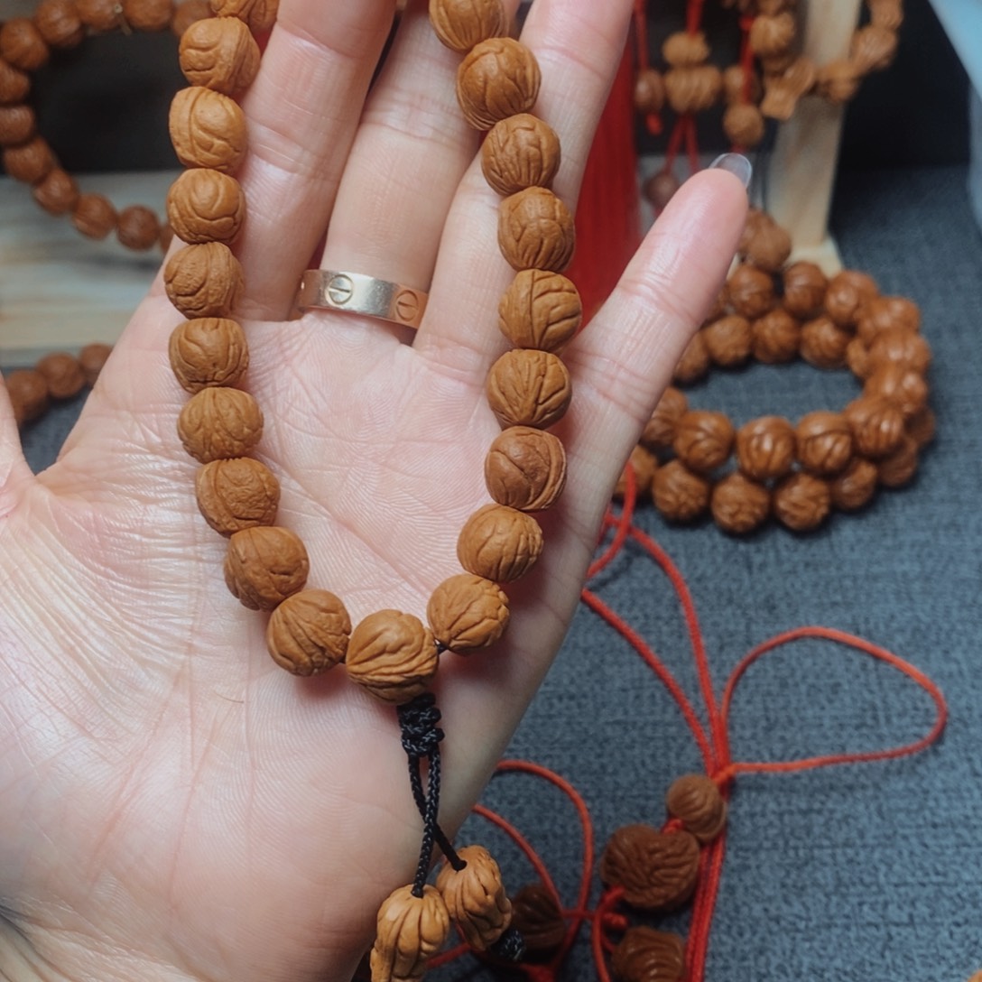 桃核吊坠龙纹桃枭