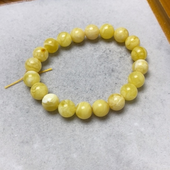 蜜蜡裸石未镶嵌手串