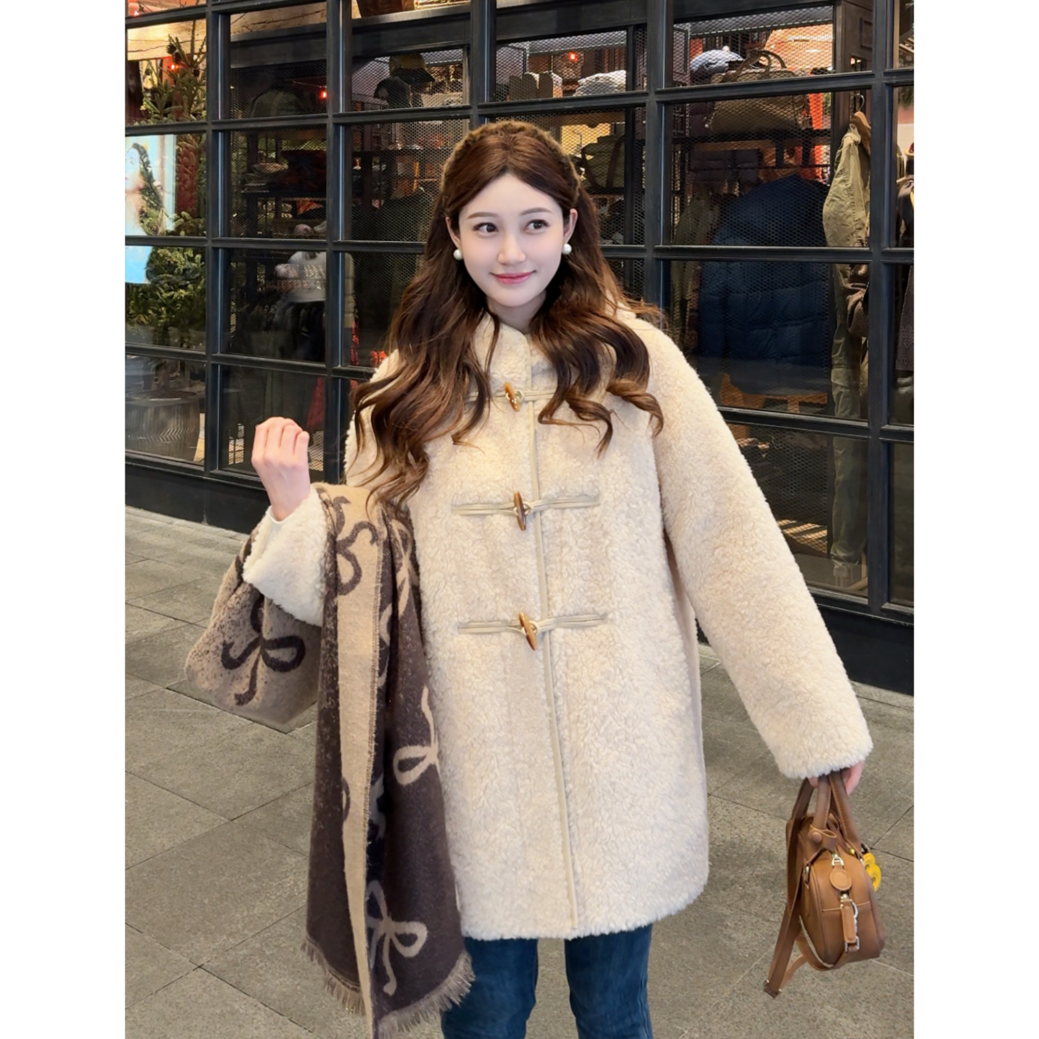 美力城羊羔毛鹅绒服外套女100%绵羊毛鹅绒25年冬季新款 带帽 