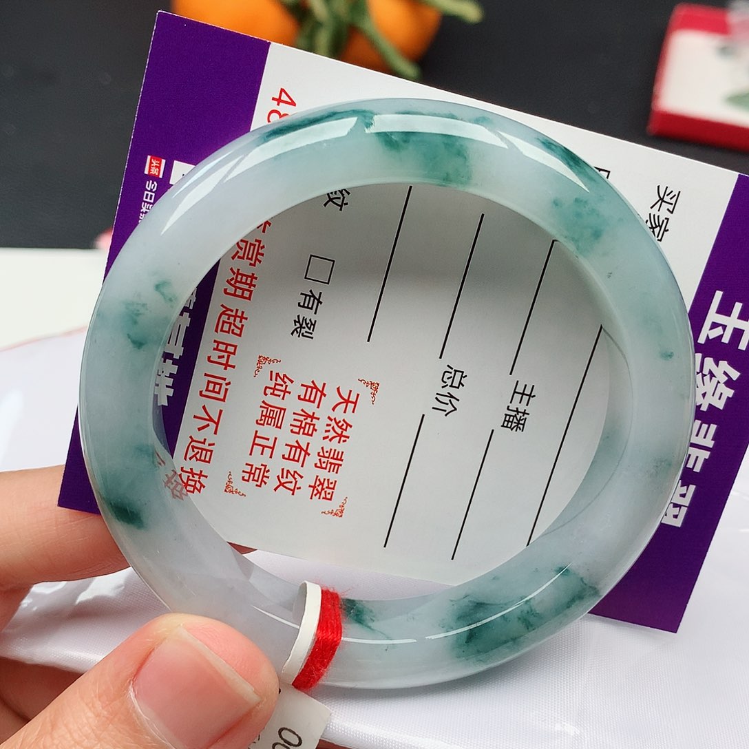 翡翠手镯未镶嵌天然翡翠手镯