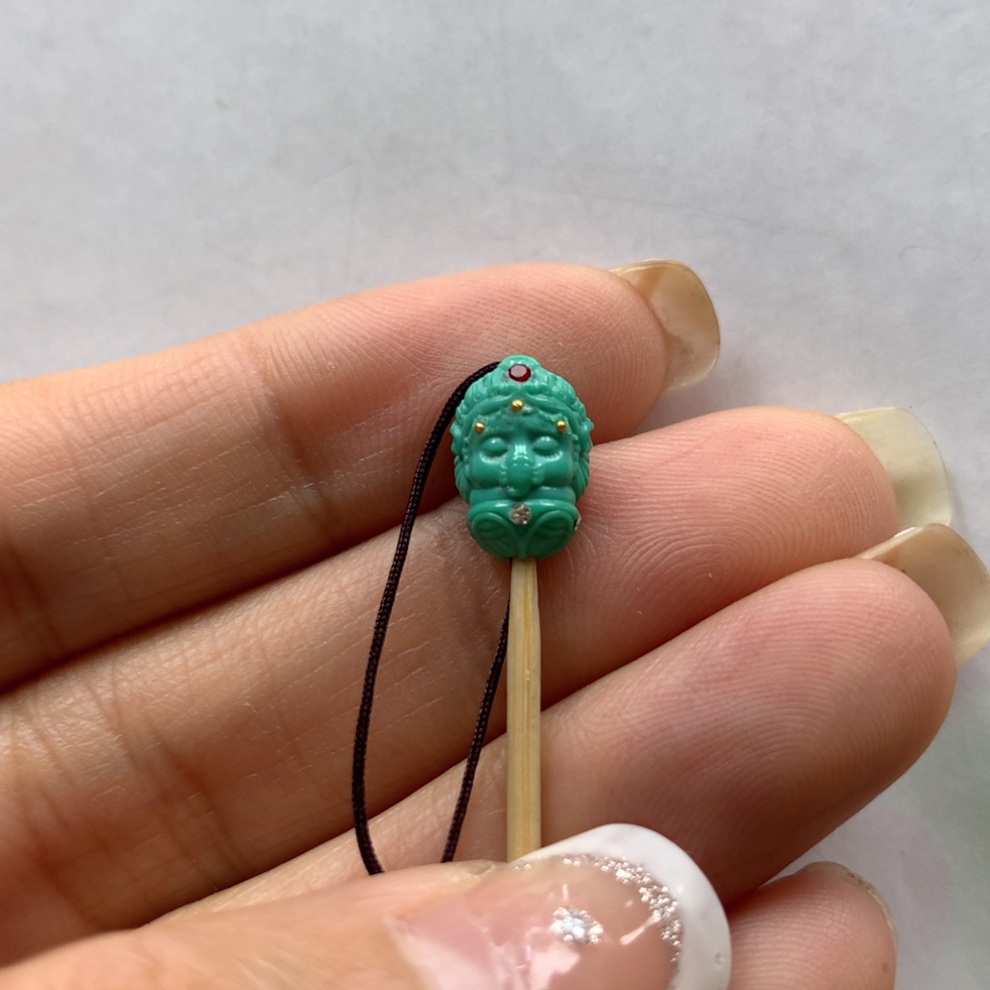 绿松石配饰未镶嵌