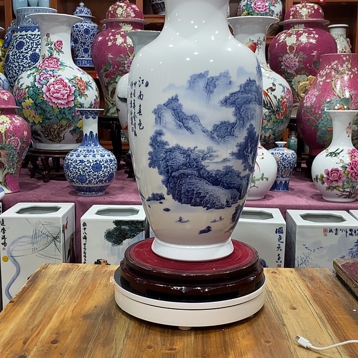 景德镇陶瓷花瓶摆件淡**志