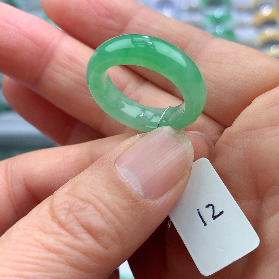 翡翠戒指未镶嵌12号