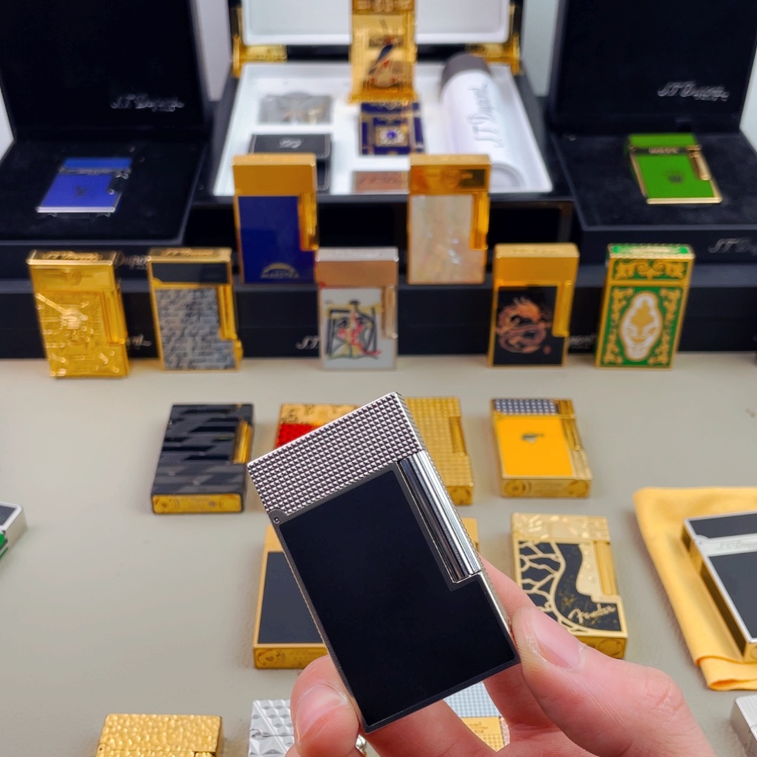 明铬哈哈哈哈哈哈哈