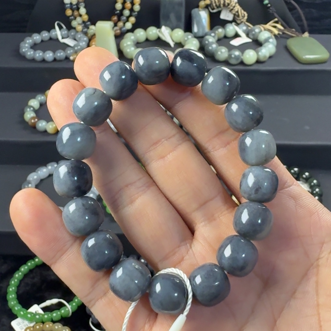 和田玉未镶嵌手链（NGTC国检证书）新疆若羌聚墨青花卡12