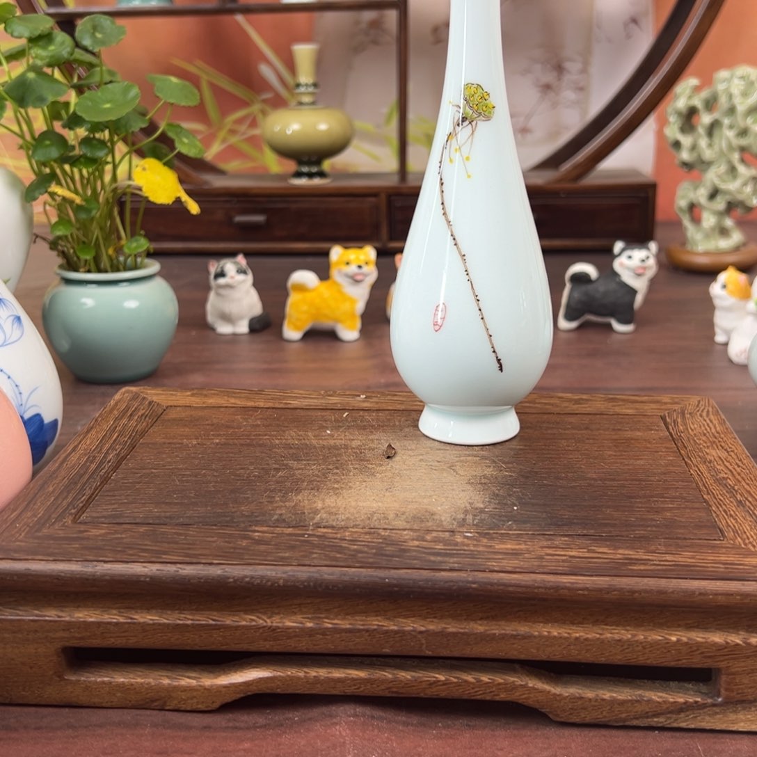 摆件景德镇的窑坑中