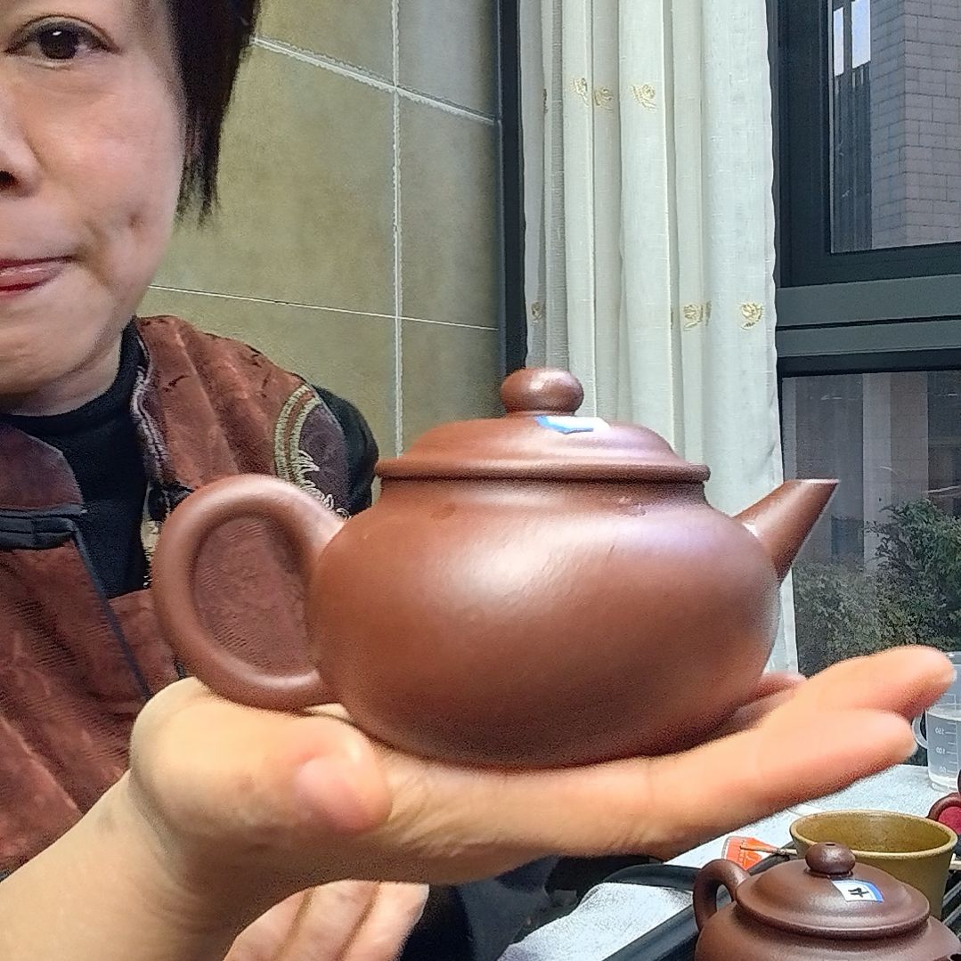 紫砂茶壶徒弟全手工制作微微瑕，底槽清，180c
