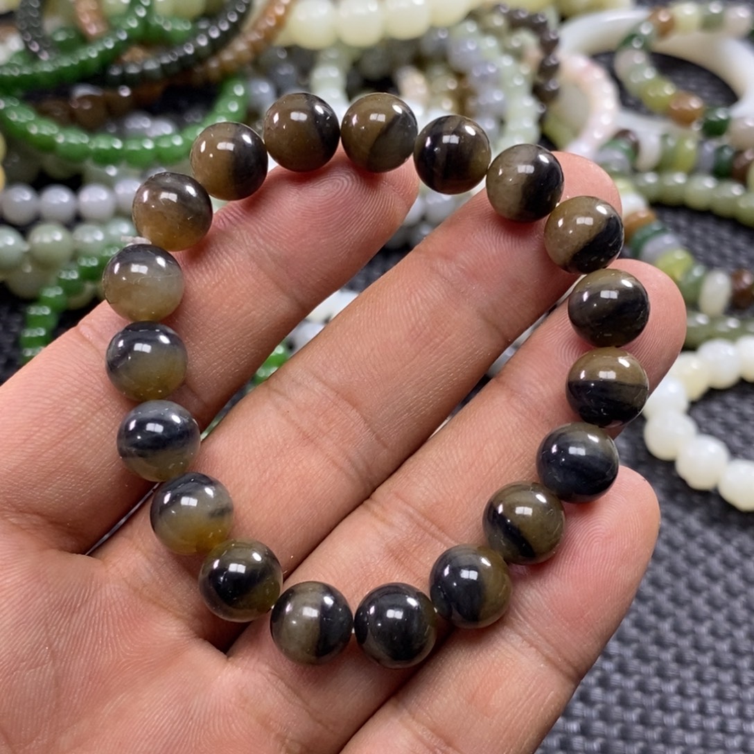 和田玉未镶嵌手链