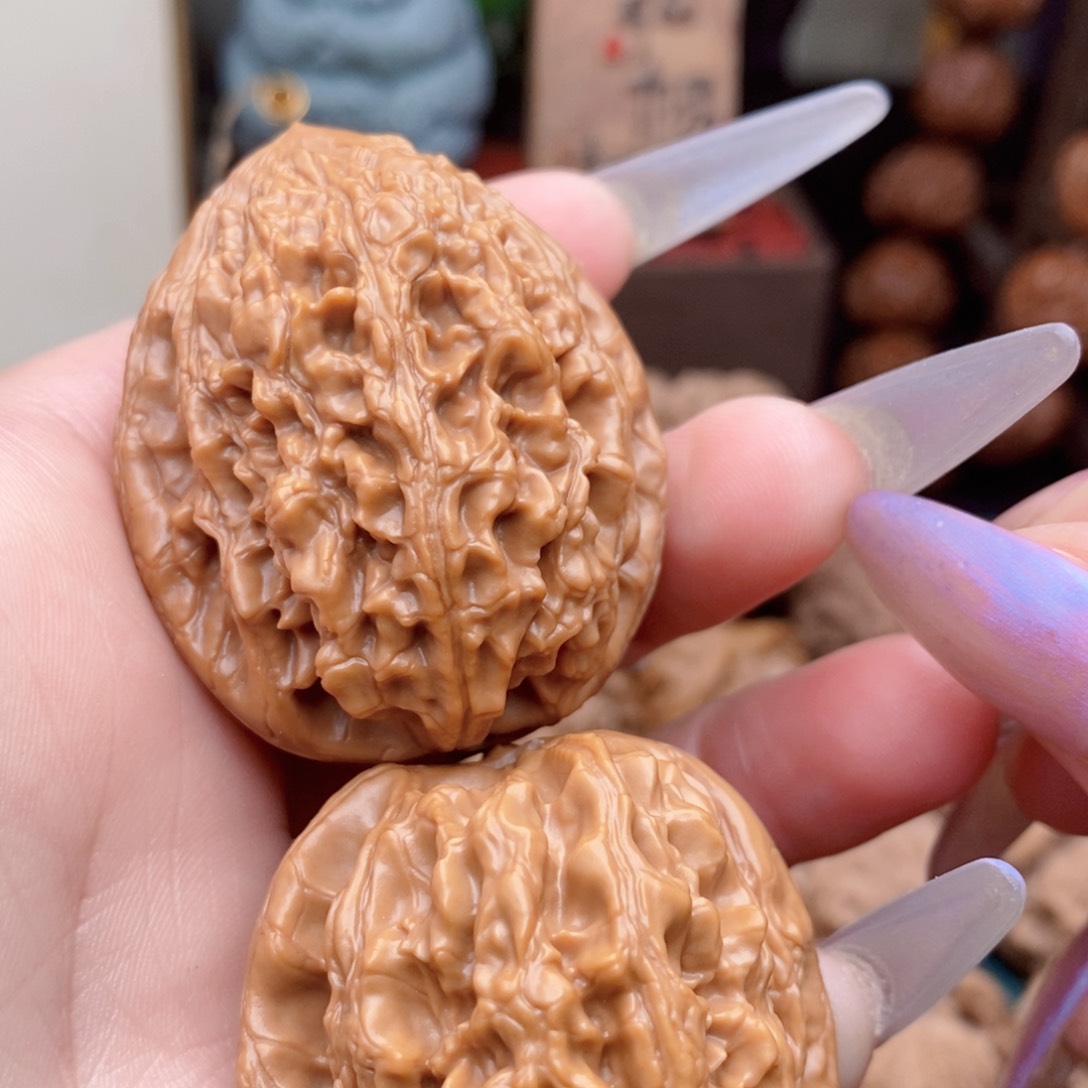 文玩核桃把件大沽石