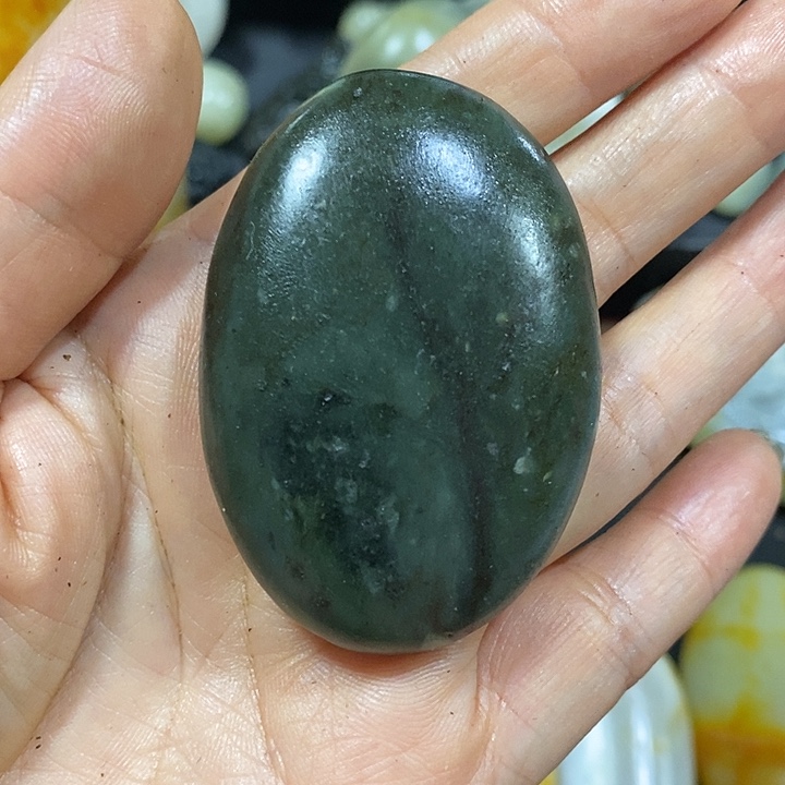 未镶嵌和田玉（糖玉）挂件