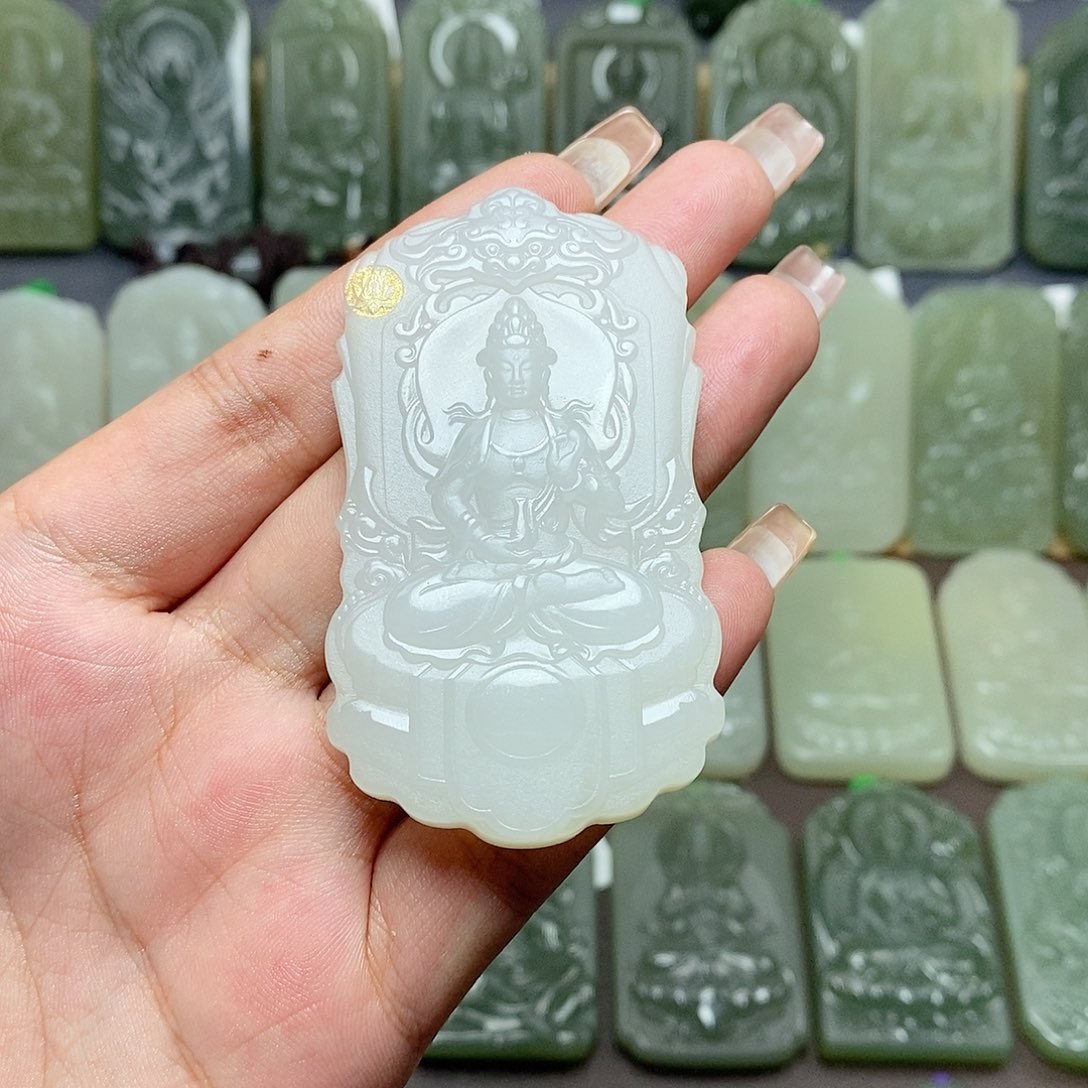 【闪购商品】和田玉颈饰未镶嵌