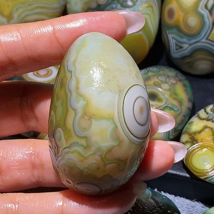 玛瑙/玉髓未镶嵌珠宝奇石113