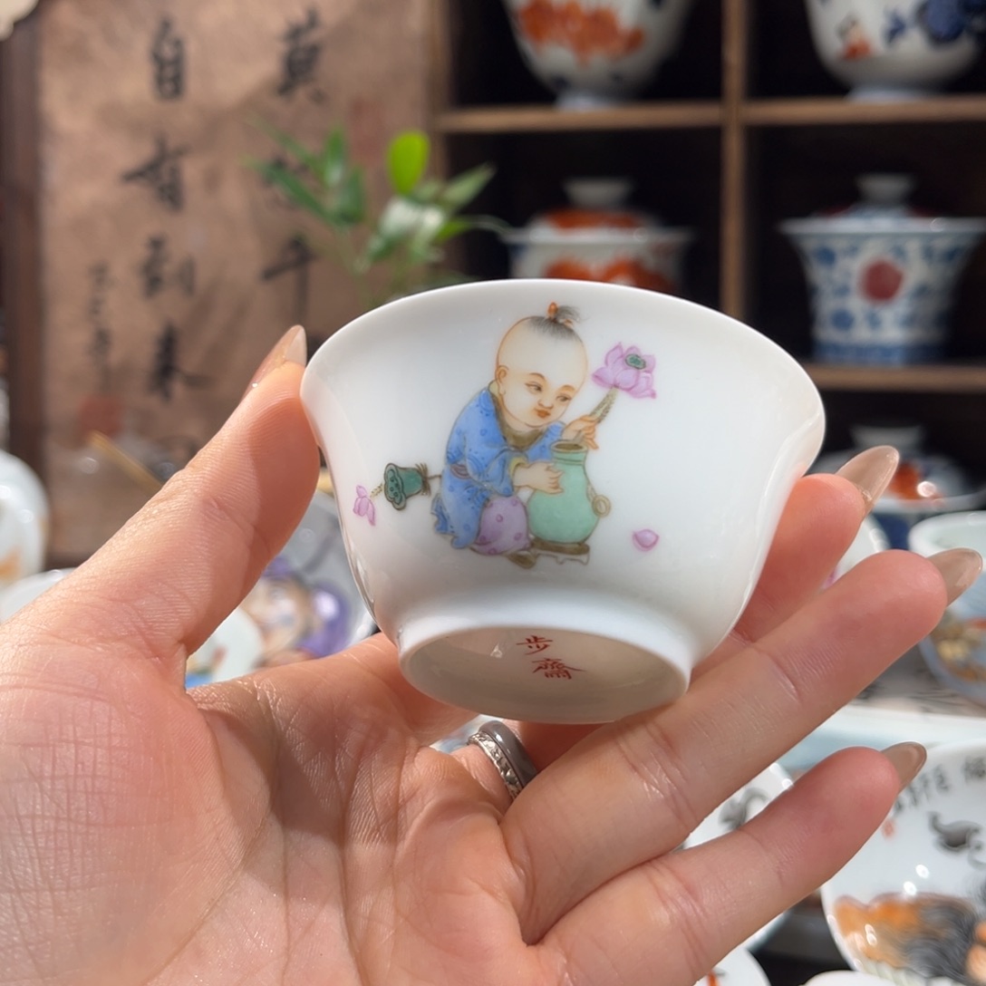 景德镇陶瓷主人杯