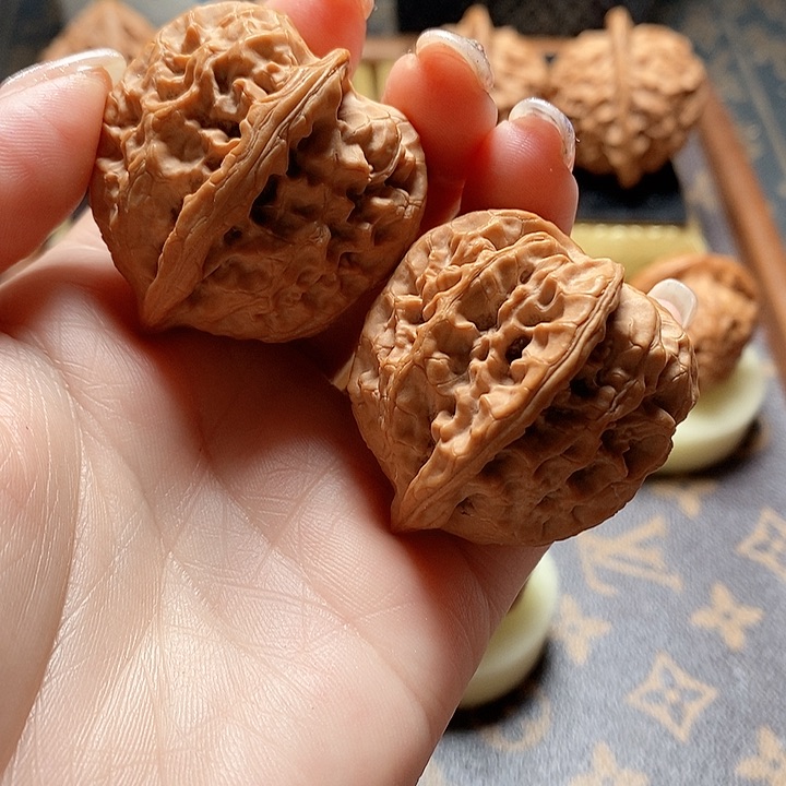 核桃手串/手链37尺寸梨木台