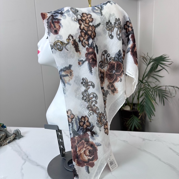 muyassirim 11 【全新疆包邮】很漂亮的围巾 نەقىش گۈللۈك يىپ داكا