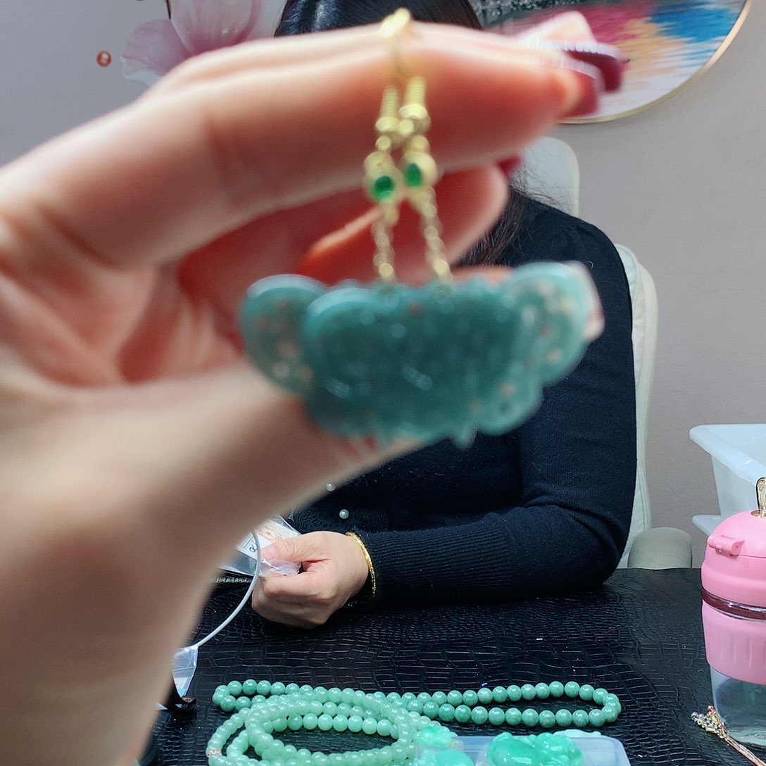 【闪购商品】翡翠耳饰未镶嵌，