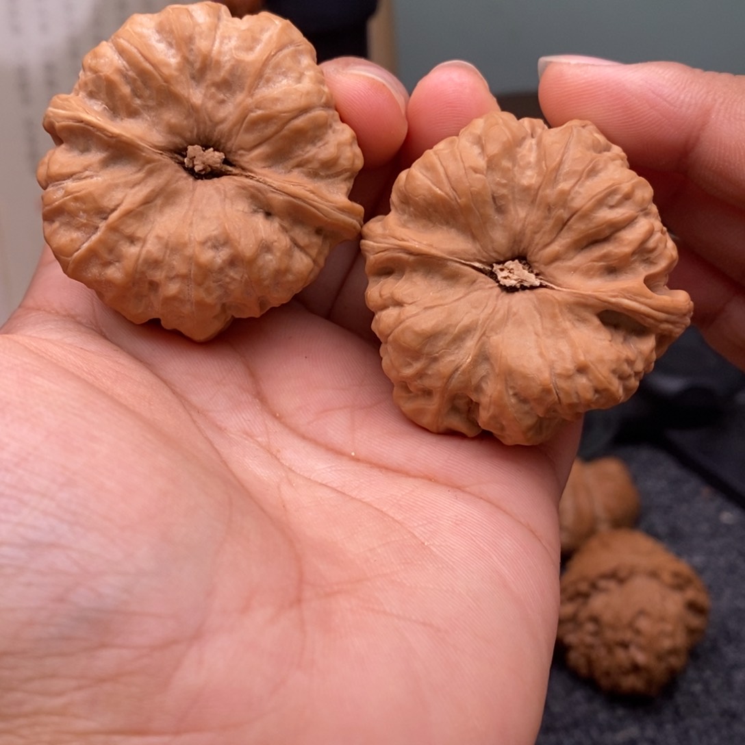 文玩核桃把件43蛤蟆头