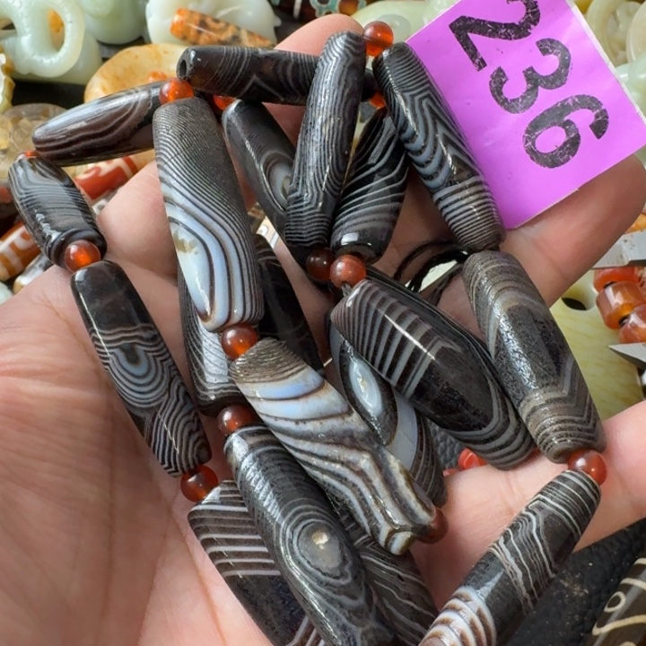 用***0未镶嵌颈饰玛瑙/玉髓