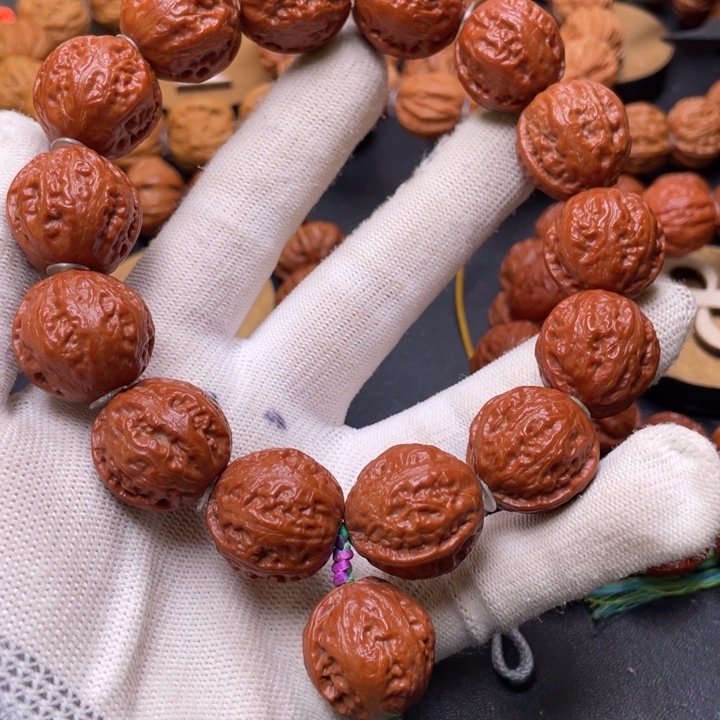 王***力文玩核桃手串肉包子粗筋