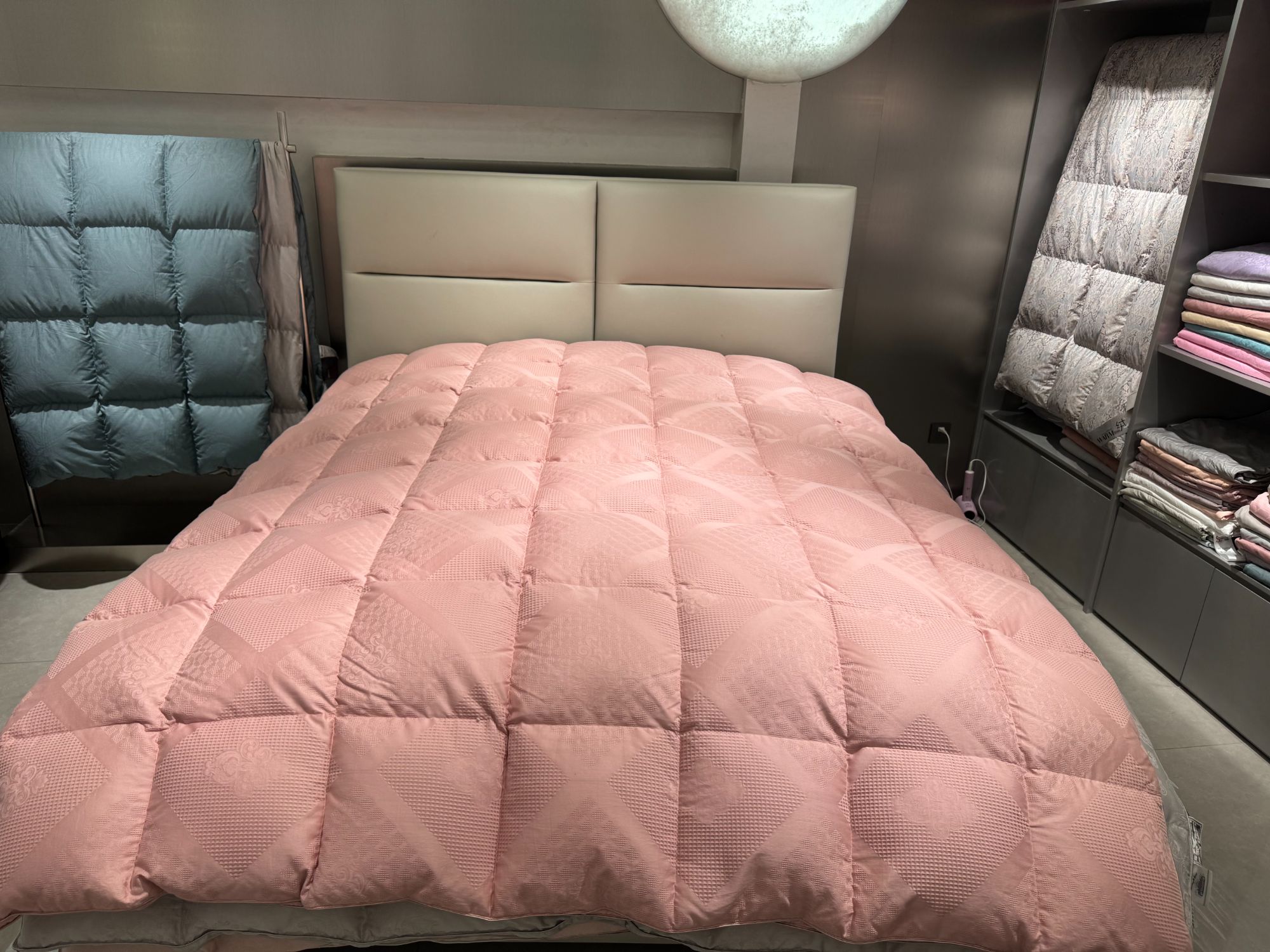 国标95%白鹅绒华夫格双层被