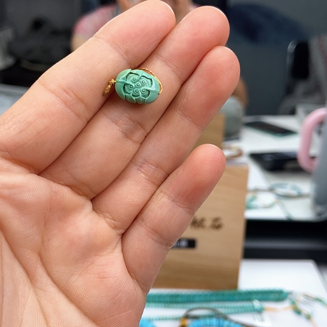 未镶嵌绿松石珠宝奇石