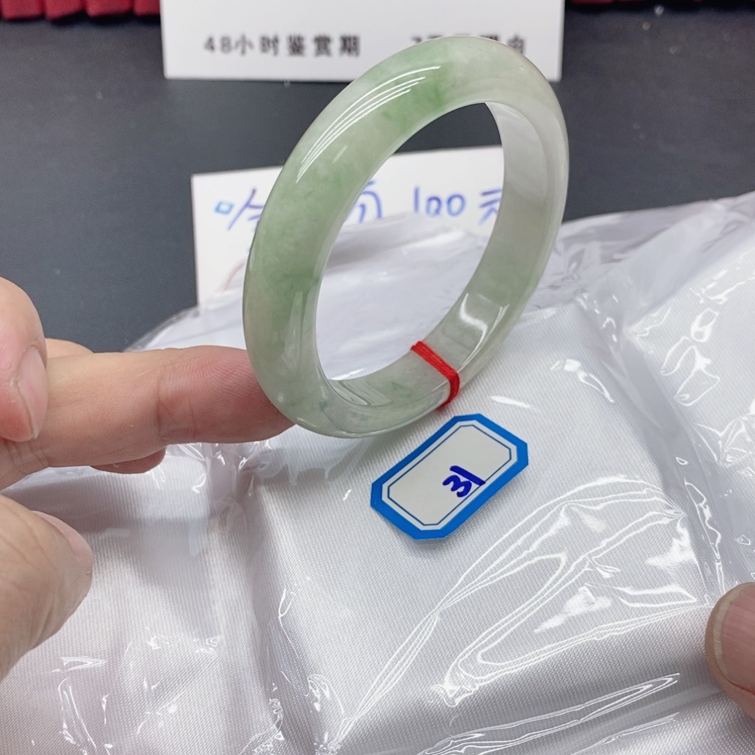 欢***家岫玉未镶嵌手镯翡手镯31