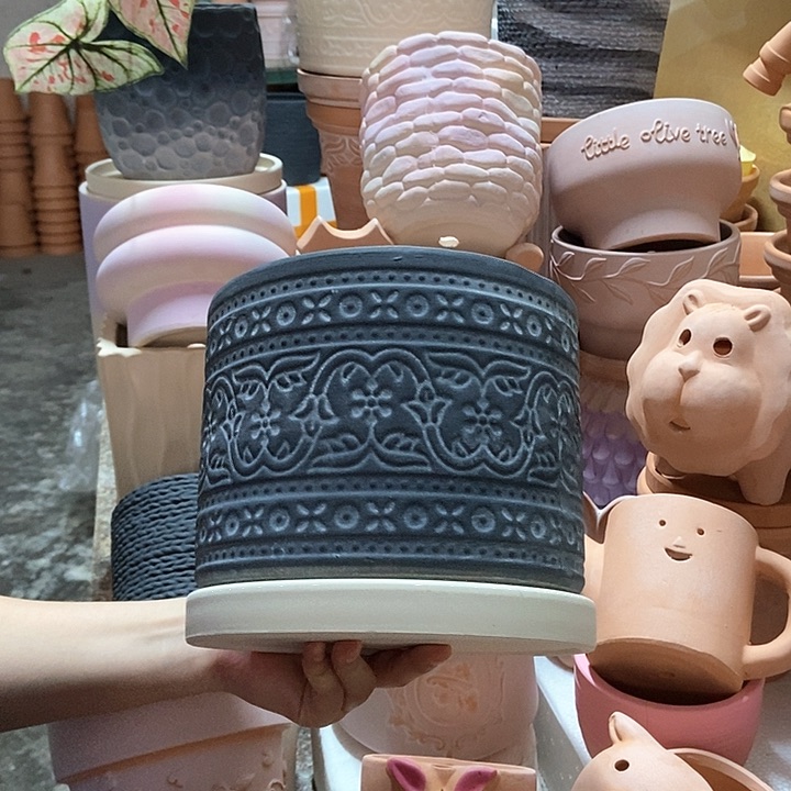 19×15黑白三脚波西米亚+白托 粗陶1个