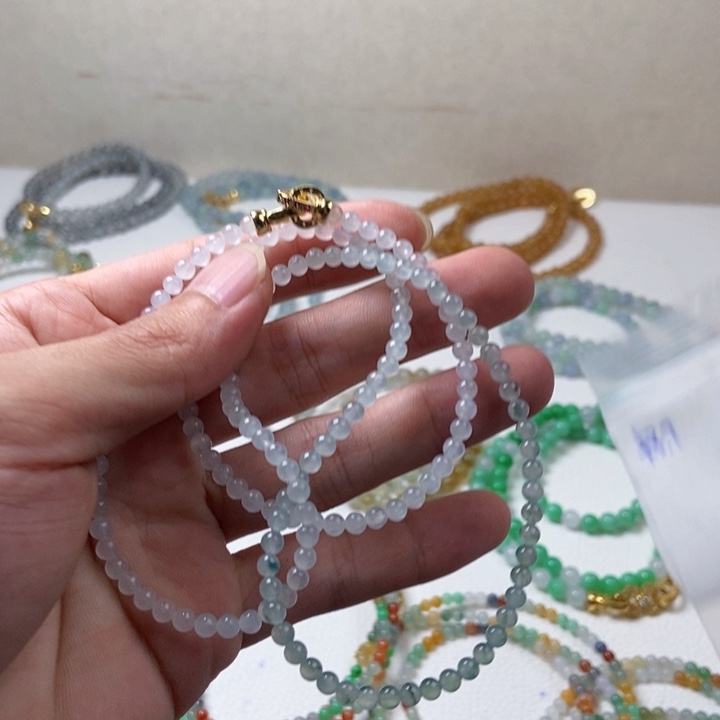 k****定制翡翠未镶嵌缅甸翡翠a货卡3.7