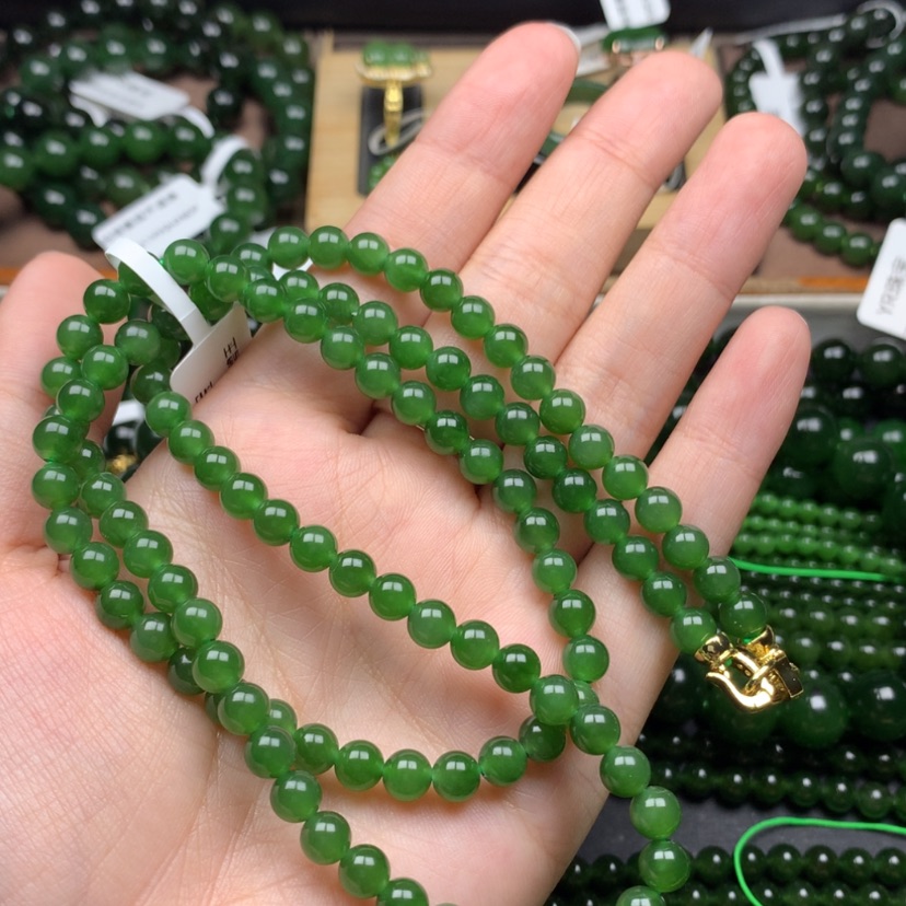 【闪购商品】颈饰未镶嵌和田玉（碧玉）小*