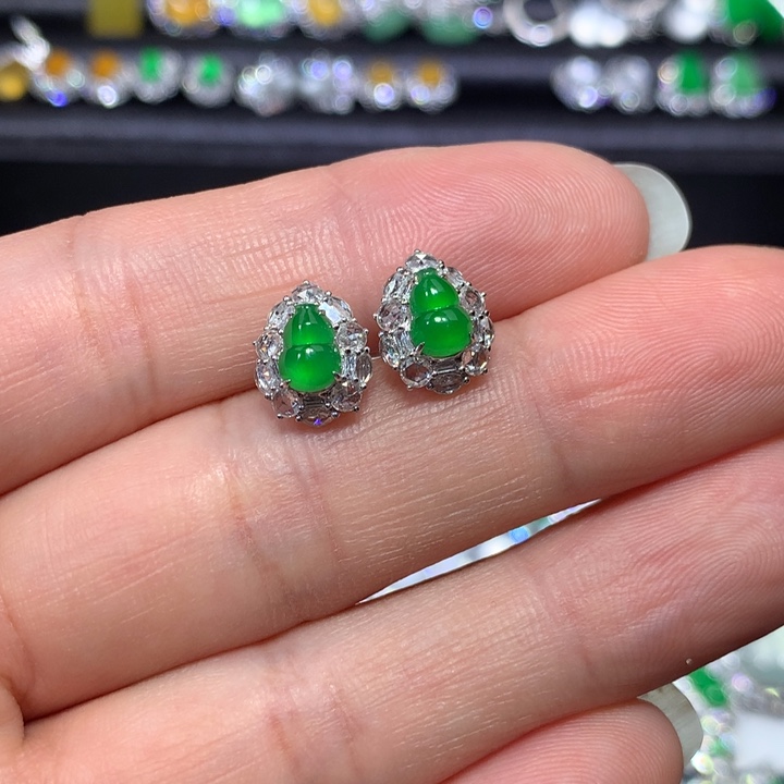 翡翠耳饰18K金镶嵌葫芦耳钉