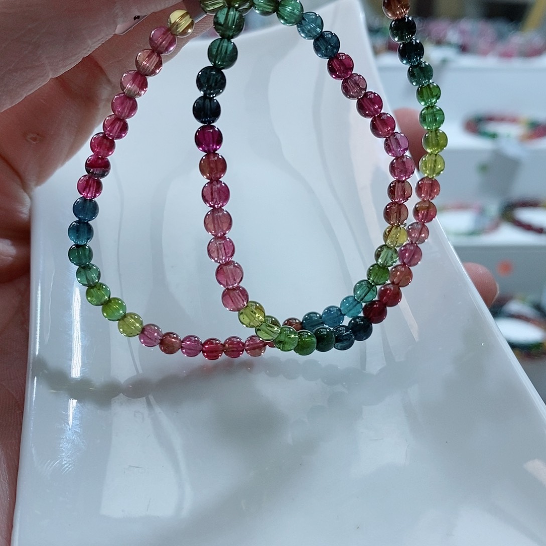 碧玺碧玺未镶嵌多样性发一条