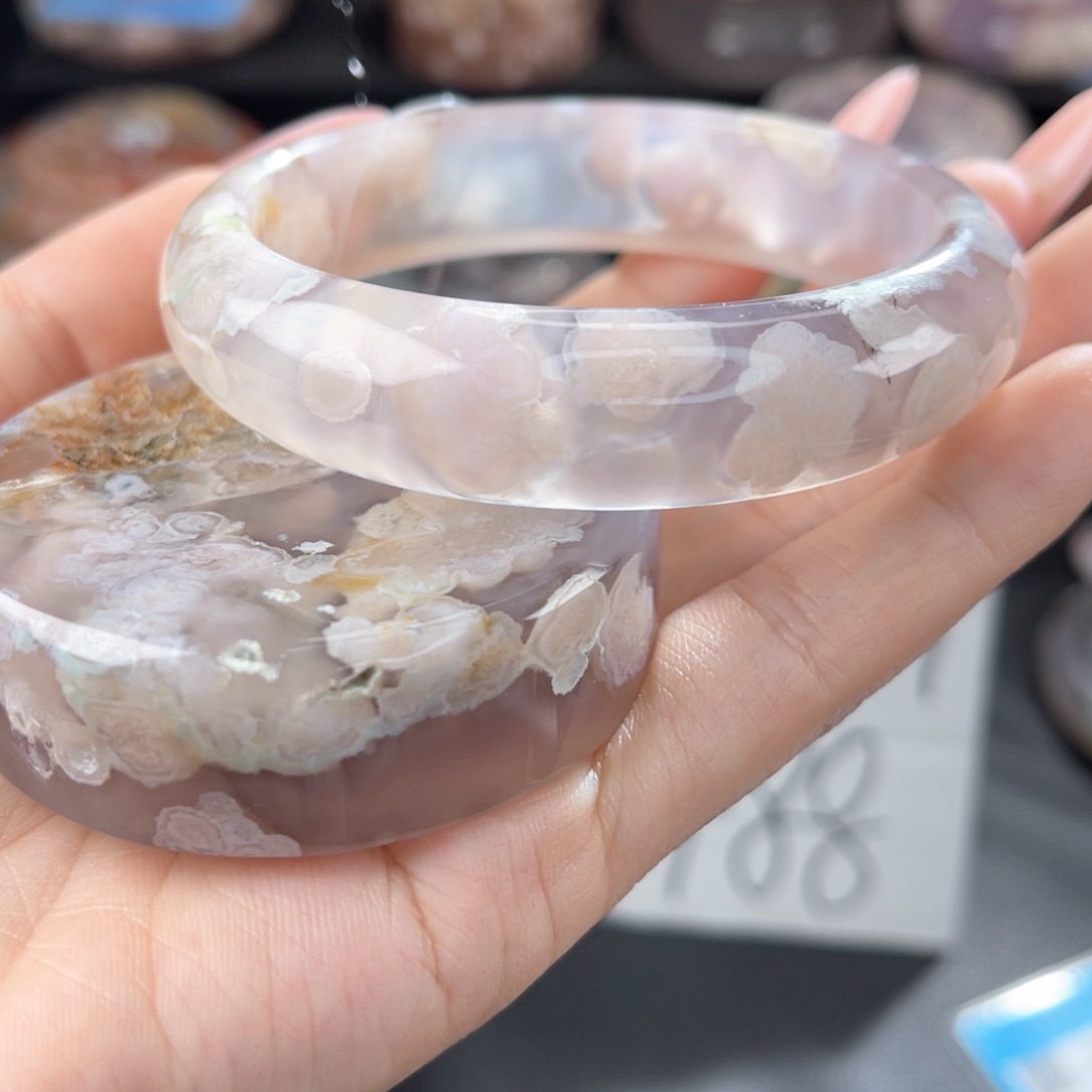 石英质玉手镯未镶嵌我***馨没有59