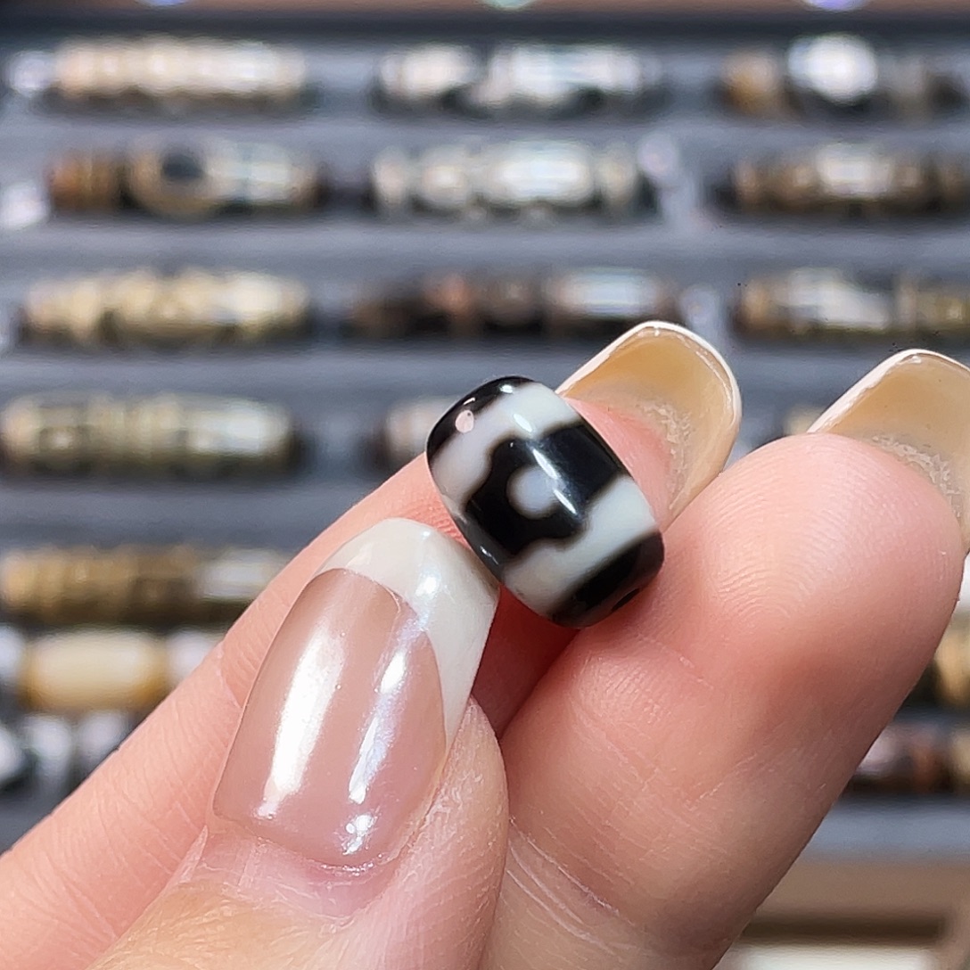 最****玛瑙/玉髓未镶嵌珠宝半成品