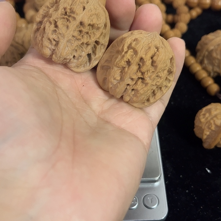 文玩核桃把件39左右练手瑕疵将军膀，编号024