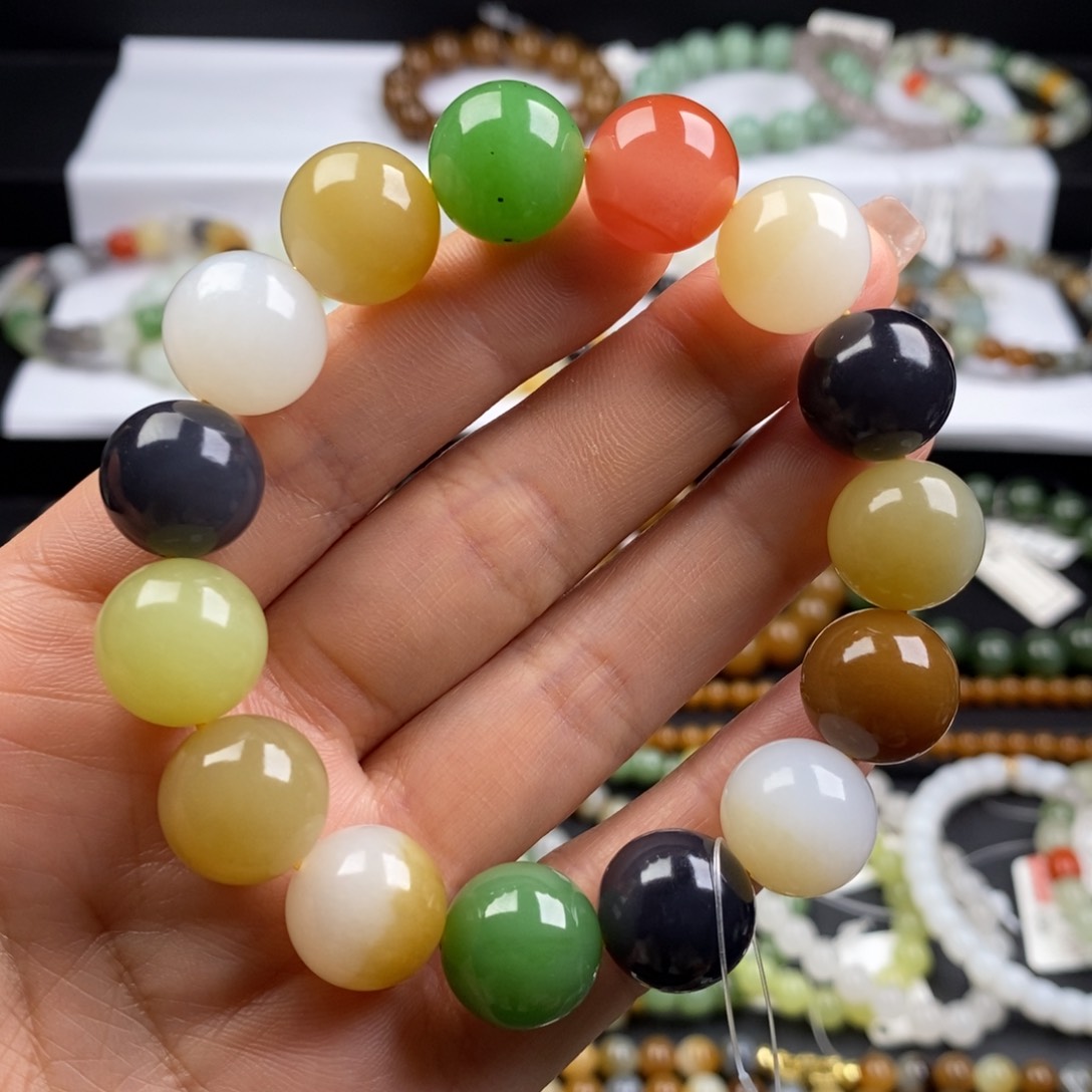 手串未镶嵌和田玉