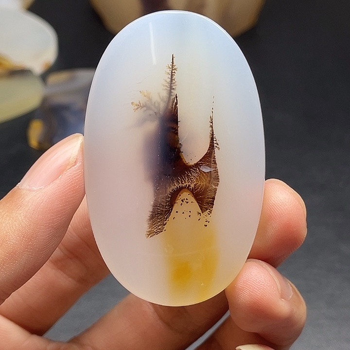 玛瑙/玉髓未镶嵌颈饰