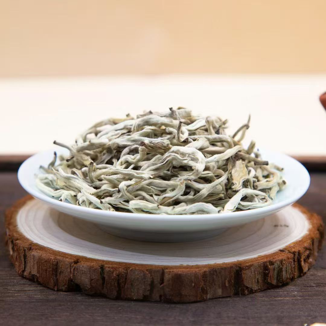 古旨    七窨白龍王茉莉花茶