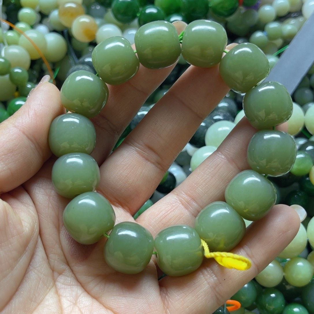 和田玉手链未镶嵌