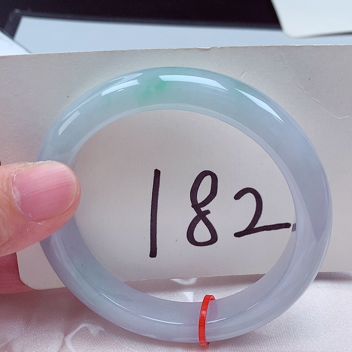 翡翠未镶嵌手镯翡翠