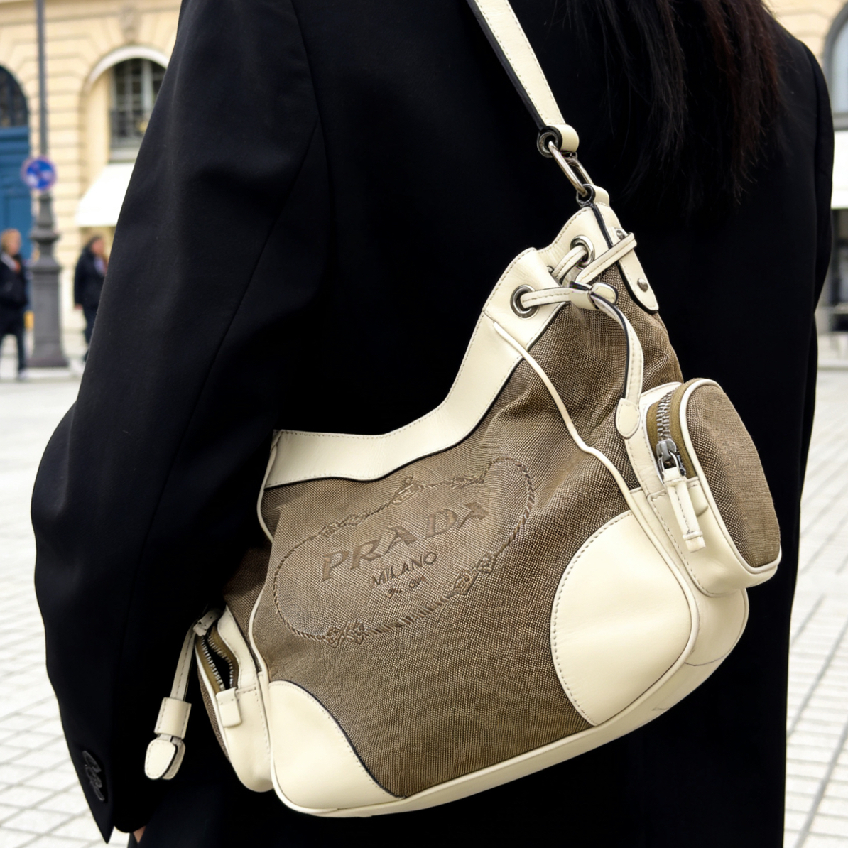 95新 Prada/普拉达 帆布拼皮帆船单肩包水桶包34179245