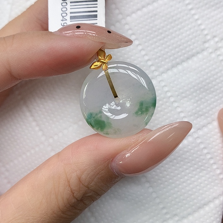 颈饰18K金镶嵌翡翠