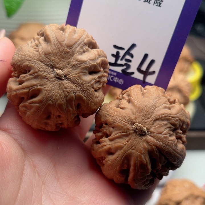 吊坠文玩核桃未**缪文玩核桃4