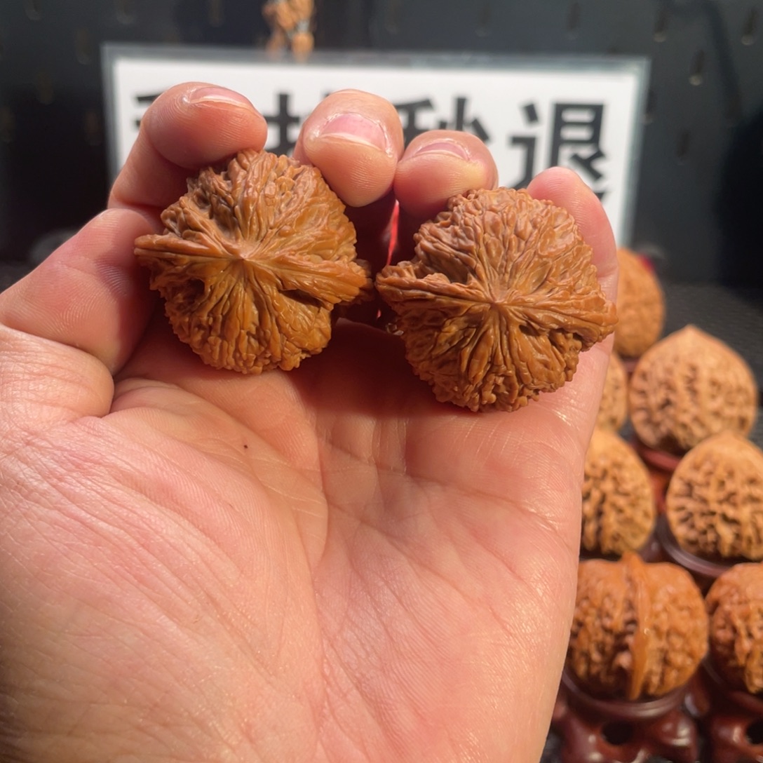 文玩核桃把件全品正磨39