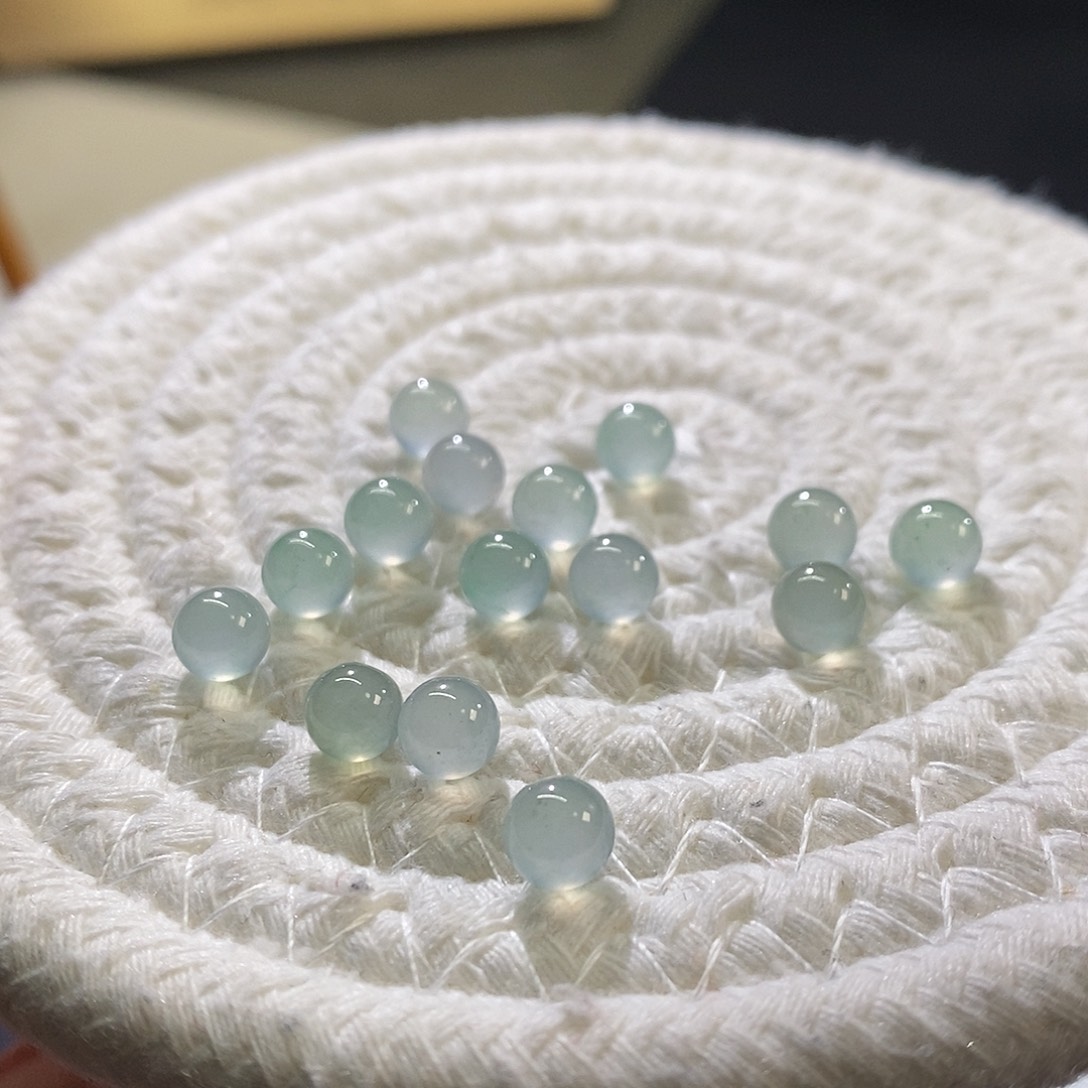 翡翠挂件未镶嵌单颗价